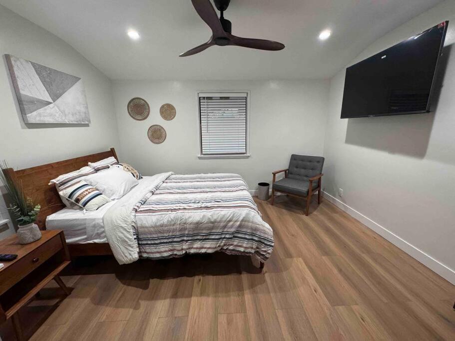 Mid-Century Gem In Long Beach Buitenkant foto